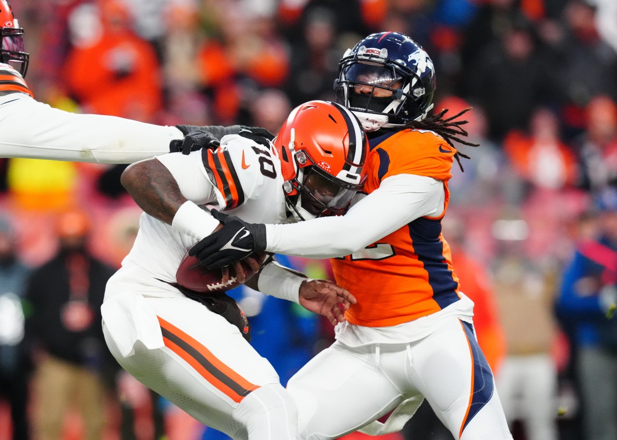 Denver Broncos linebacker Nik Bonitto (42) sacks Cleveland Browns quarterback PJ Walker (10) in the second half at Empower Field at Mile High.