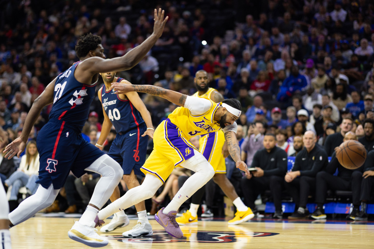 Lakers News Pundit Believes NonHall Of Fame Big Man Was Better Than