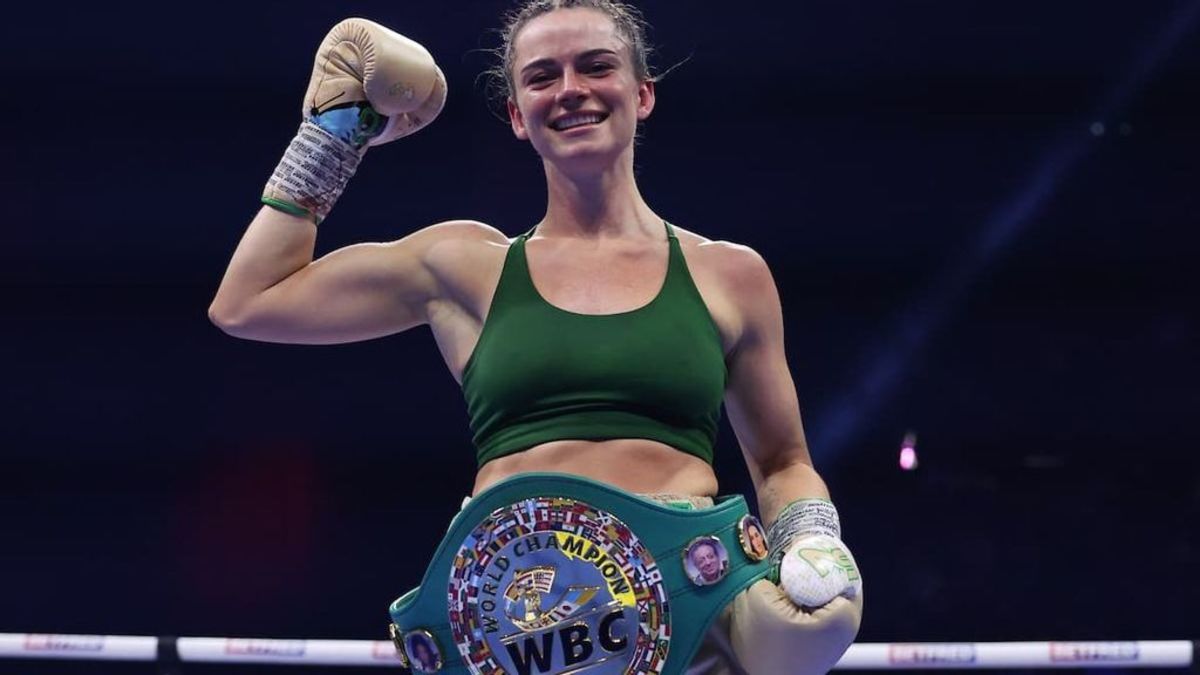 Skye Nicolson celebrates defeating Lucy Wildheart in their Interim WBC featherweight world bout at the 3Arena in Dublin. STEPHEN MCCARTHY/SPORTSFILE VIA GETTY IMAGES.