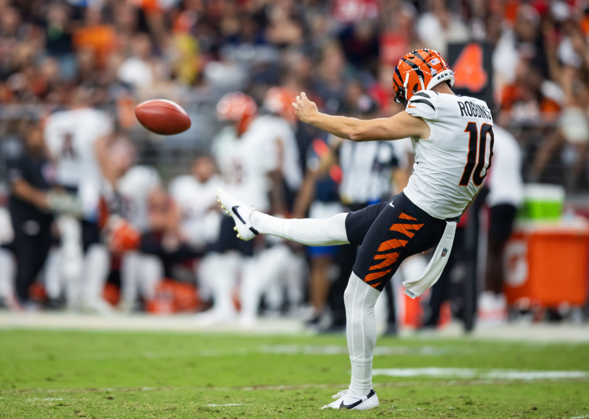 Look Cincinnati Bengals Punter Brad Robbins Ranks Among NFL's Worst