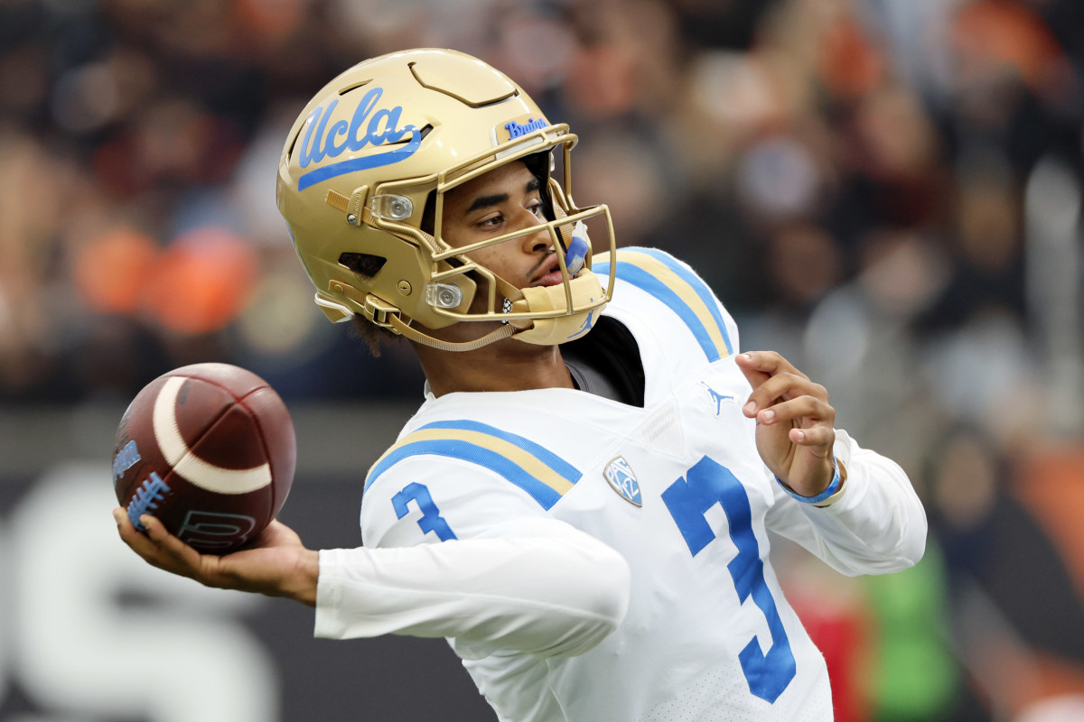 UCLA Bruins quarterback Dante Moore throws a pass in warmups before facing the Oregon State Beavers.