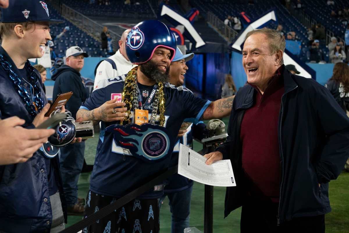 Tennessee Titans fans laugh Al Michaels before the game between the Tennessee Titans and the Dallas Cowboys at Nissan Stadium Thursday, Dec. 29, 2022, in Nashville, Tenn.