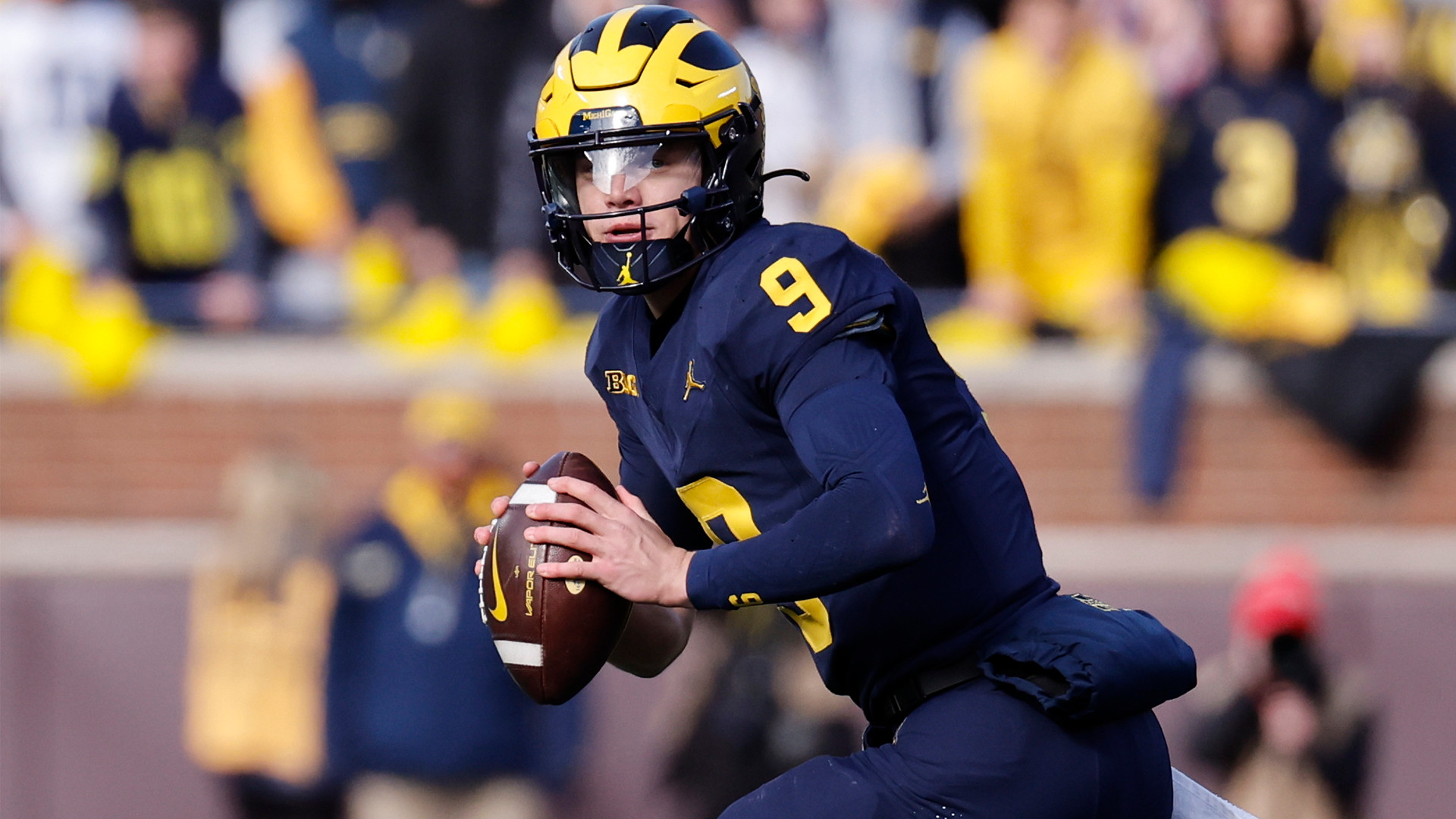 Michigan Wolverines quarterback J.J. McCarthy looks to pass