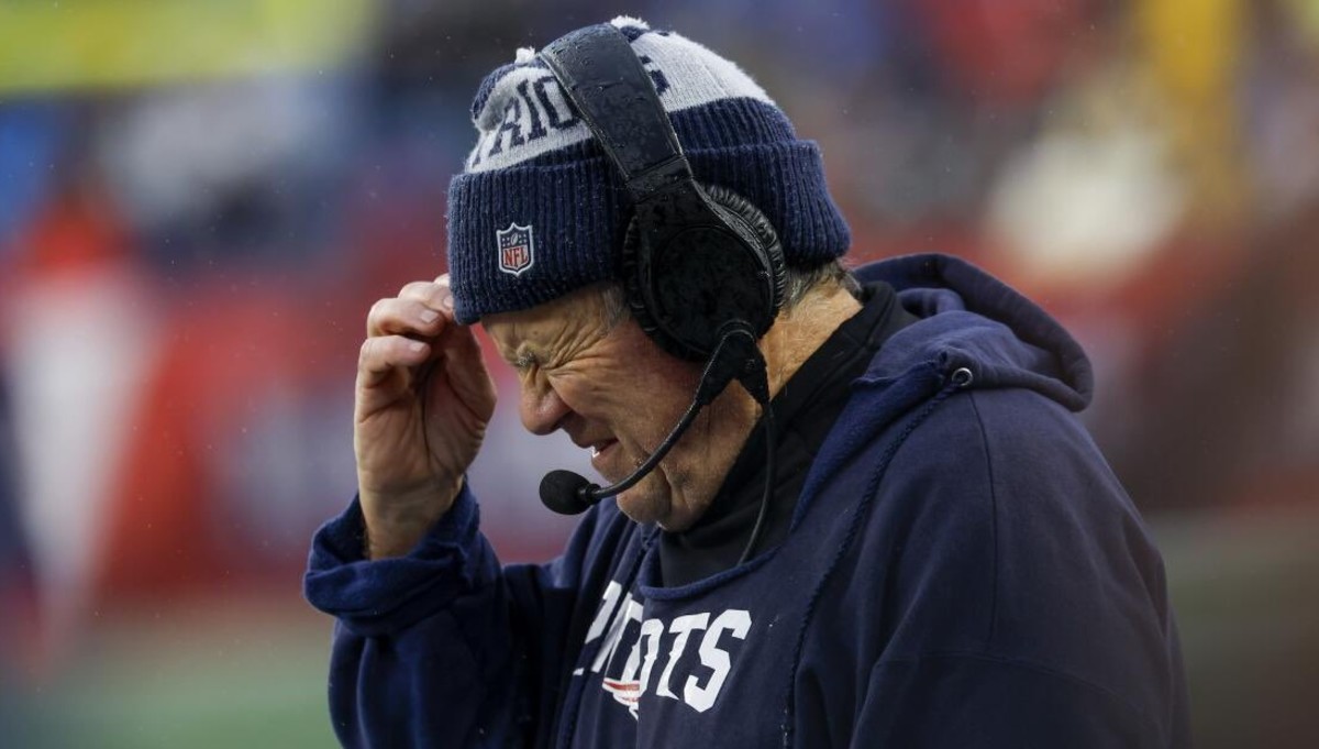 A Patriots insider says the end in Foxboro is inevitable for future Hall-of-Fame coach Bill Belichick.