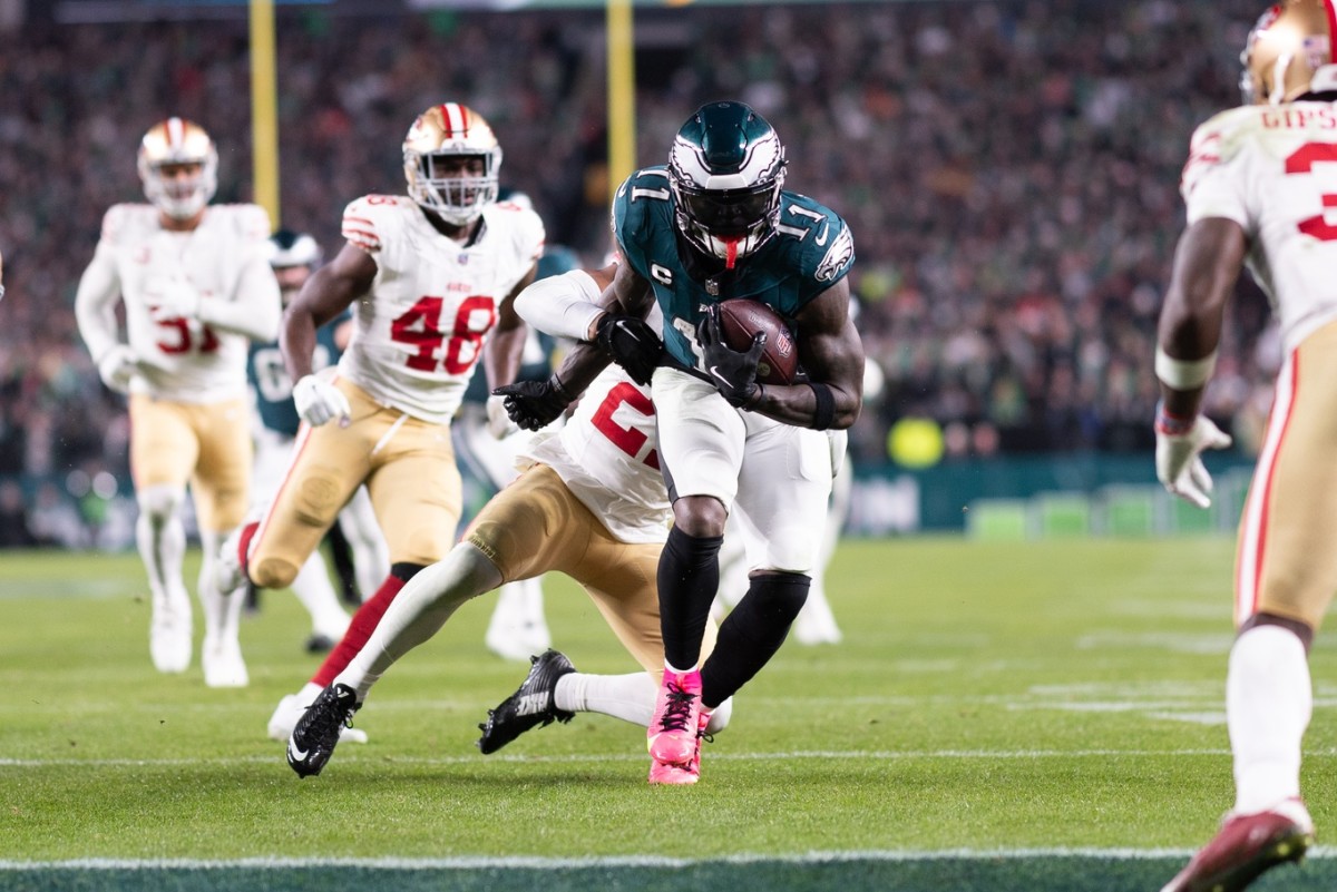 A.J. Brown went over 100 yards receiving for the first time in more than a month but the Philadelphia Eagles lost, 42-19, to the San Francisco 49ers.