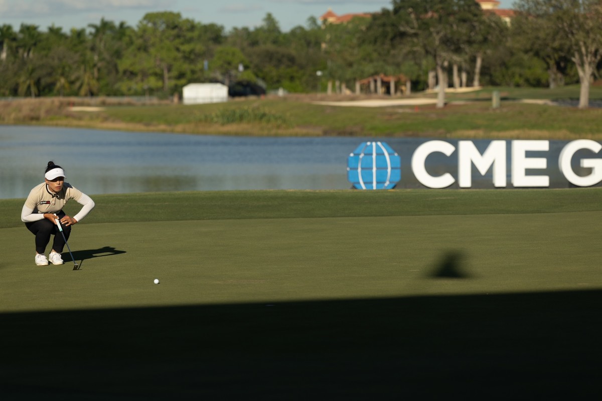 Amy Yang lines up her winning putt at the 2023 CME Group Tour Championship. She took home $2 million, currently the largest prize in women’s golf.