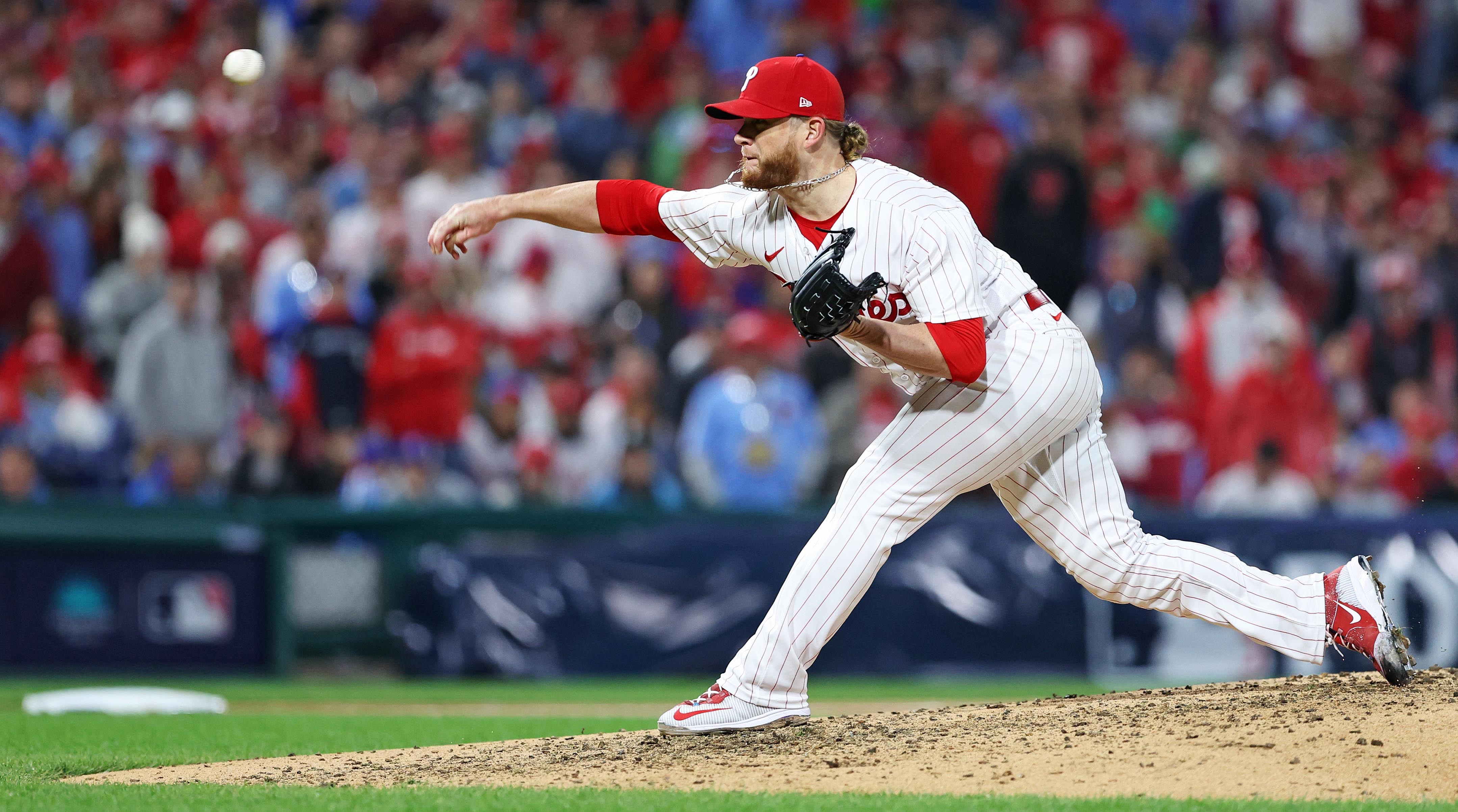 Phillies pitcher Craig Kimbrel delivers a pitch, side-view