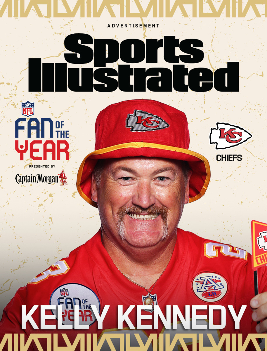 SI_FOTY_FauxCover_KCChiefs_2 (1)