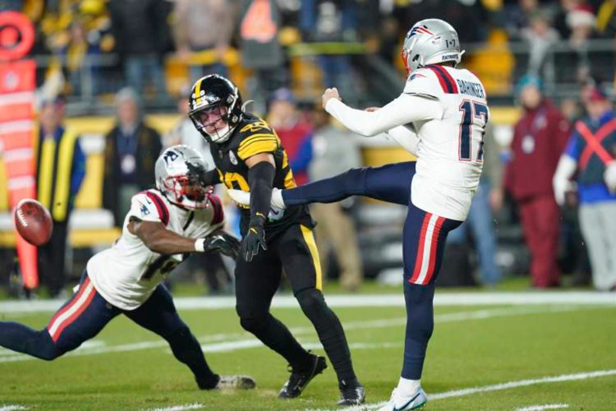 Ty Montgomery was cut by the Patriots one day after allowing a blocked punt in the win over the Steelers.