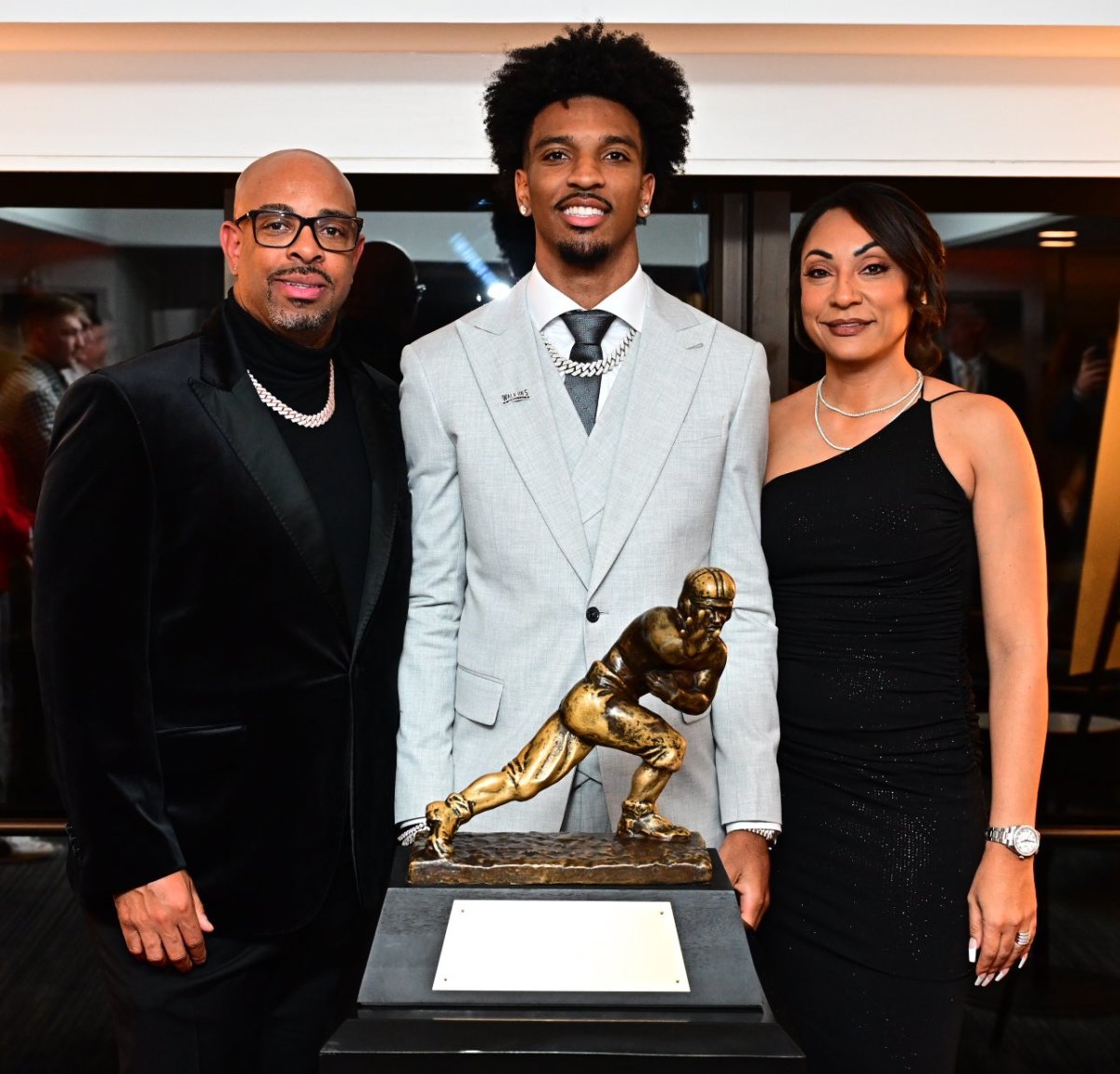 That Kid Jayden LSU QB Jayden Daniels Wins 2023 Heisman Trophy