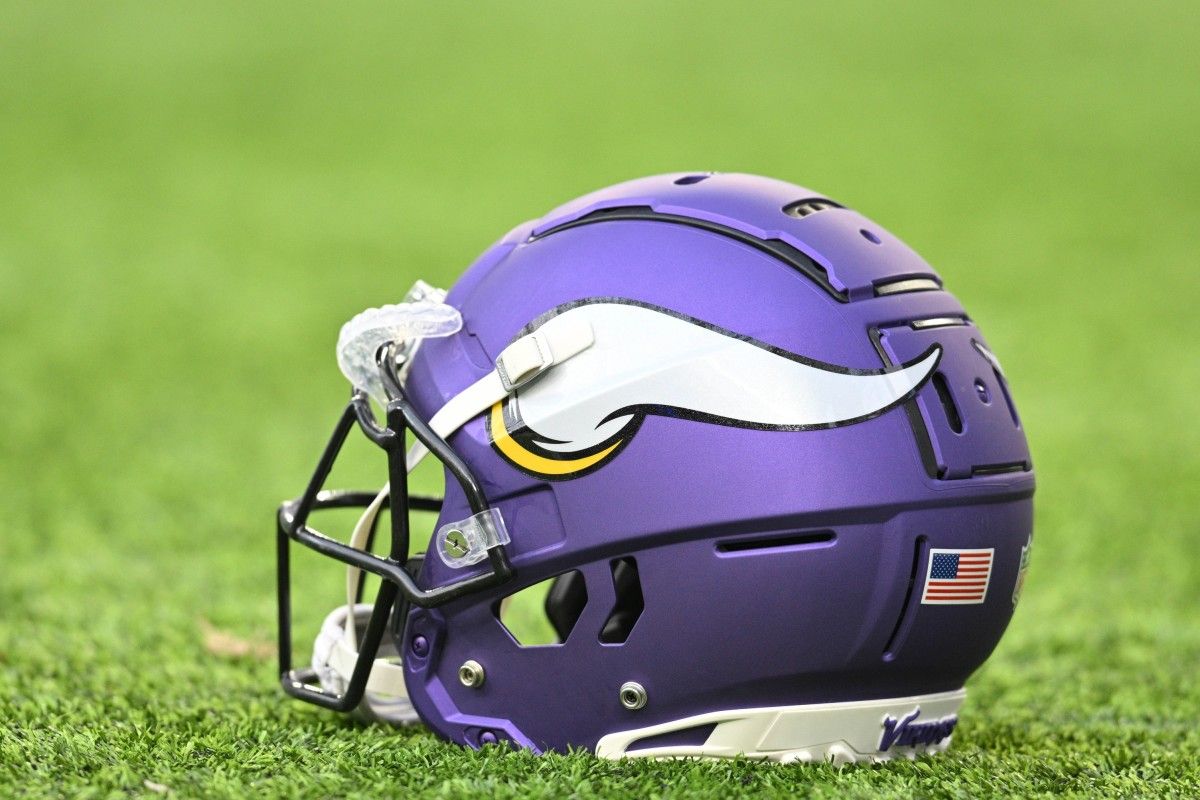 Minnesota Vikings offensive coordinator Wes Phillips will still coach against the Las Vegas Raiders despite a DWI arrest.