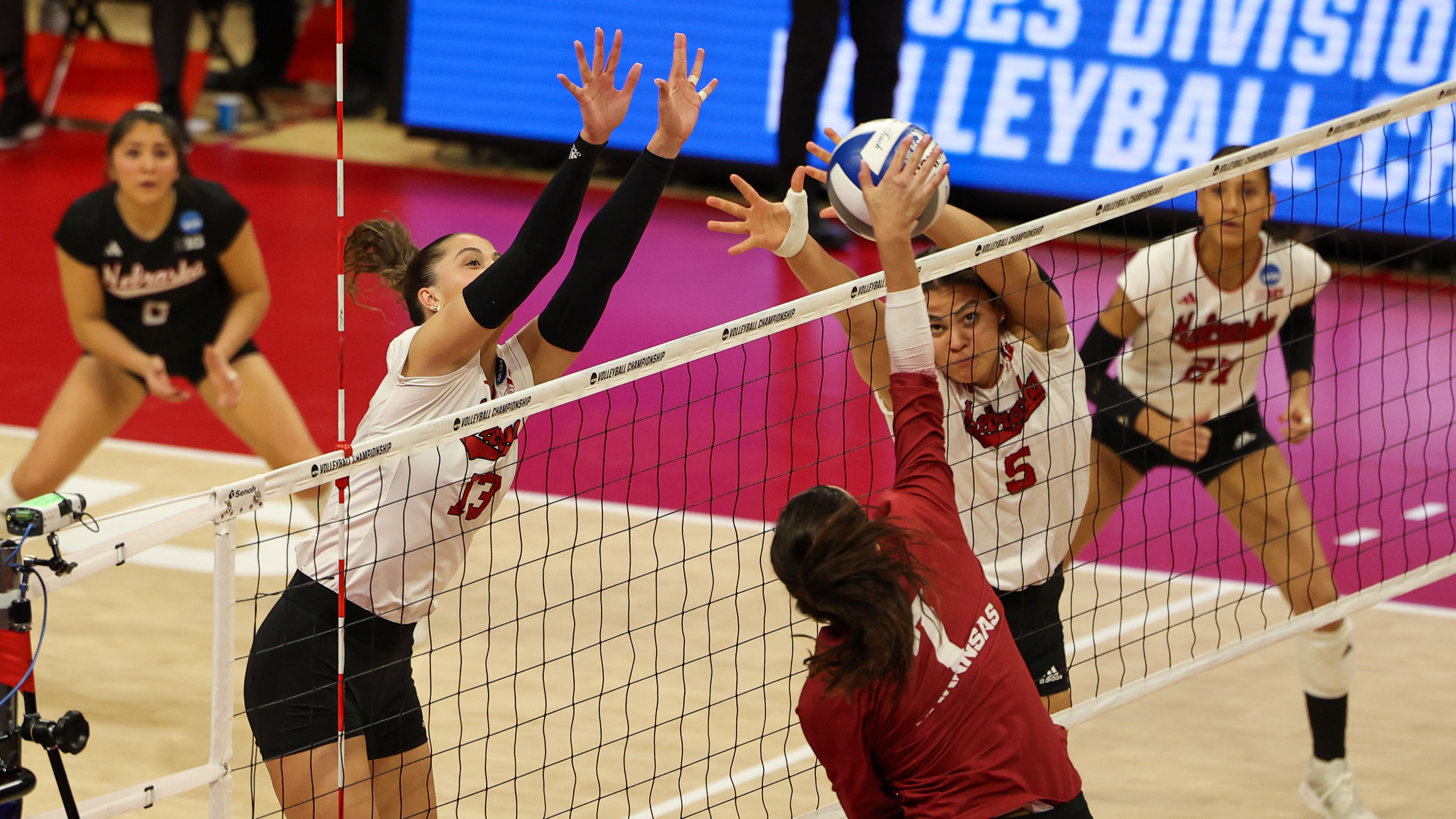 Final Four Bound No. 1 Nebraska Volleyball Beats Arkansas in Elite Eight All Huskers