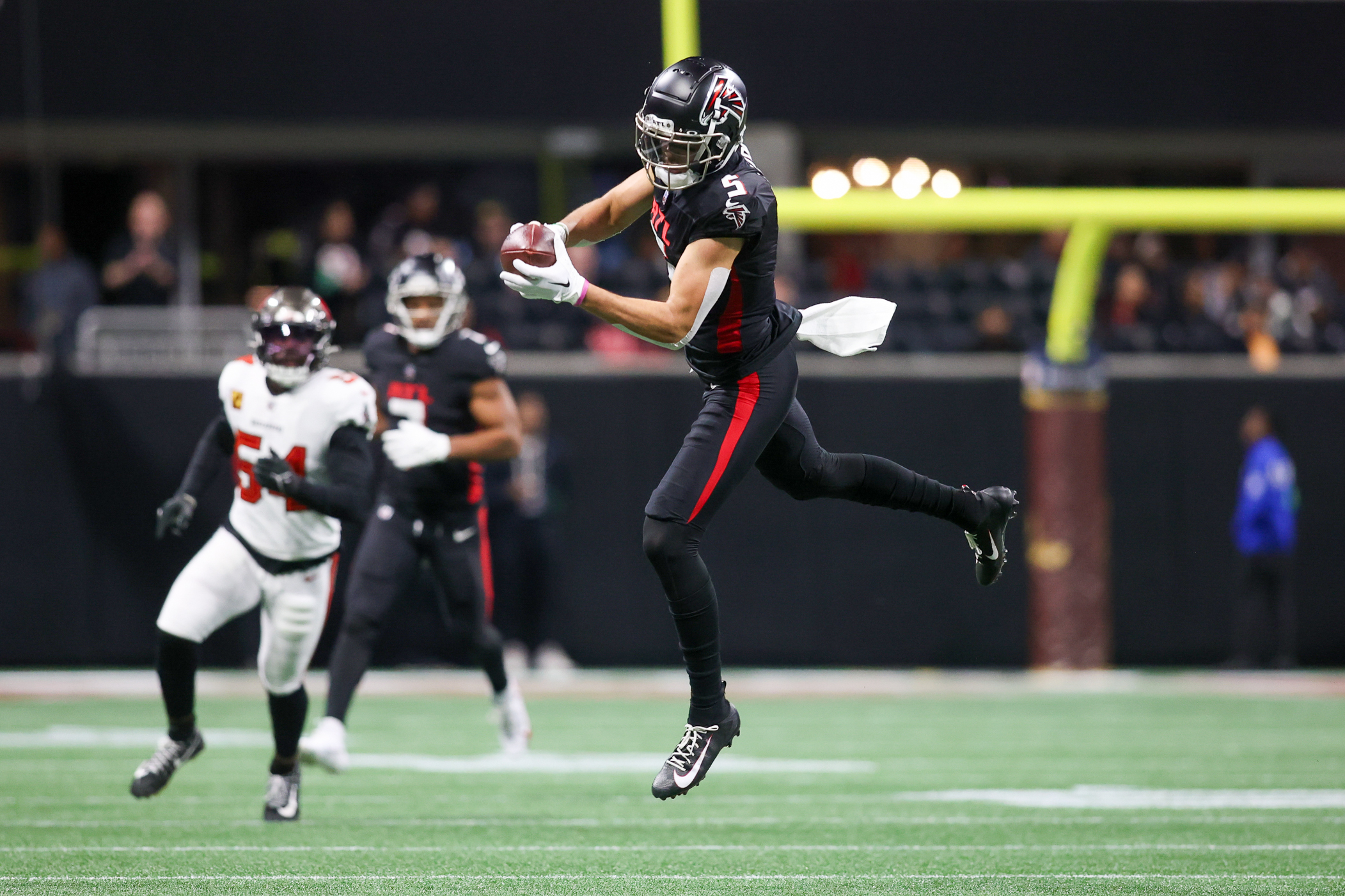 Drake London has more catches in his first two seasons than any other receiver in Atlanta Falcons history.
