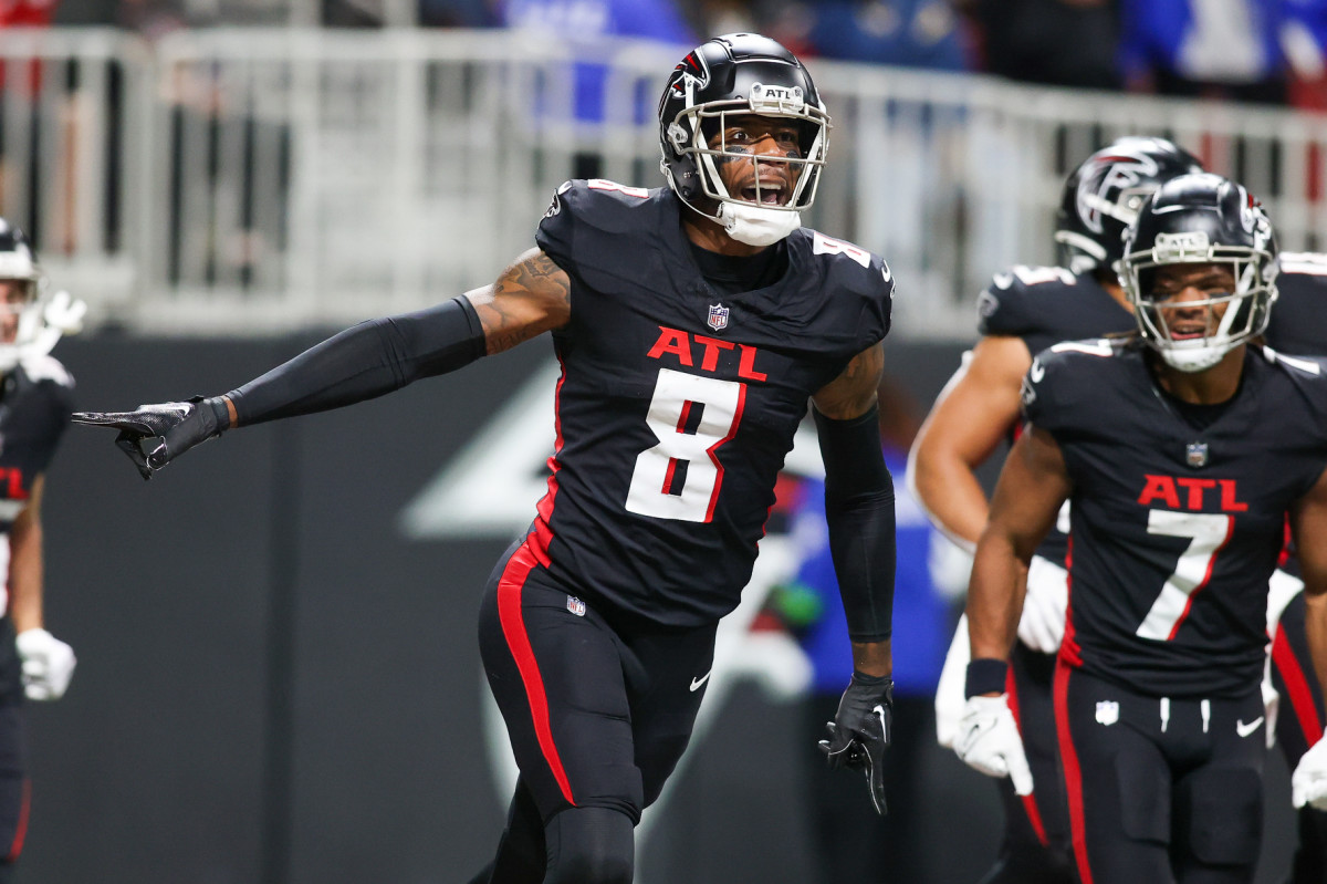 Was Atlanta Falcons TE Kyle Pitts Playing Injured This Season? - Sports ...