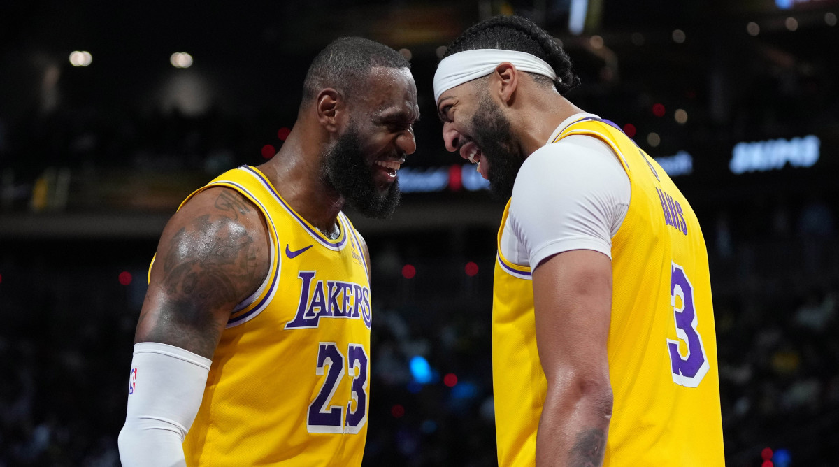 Lakers forwards LeBron James and Anthony Davis during the NBA in-season tournament championship.