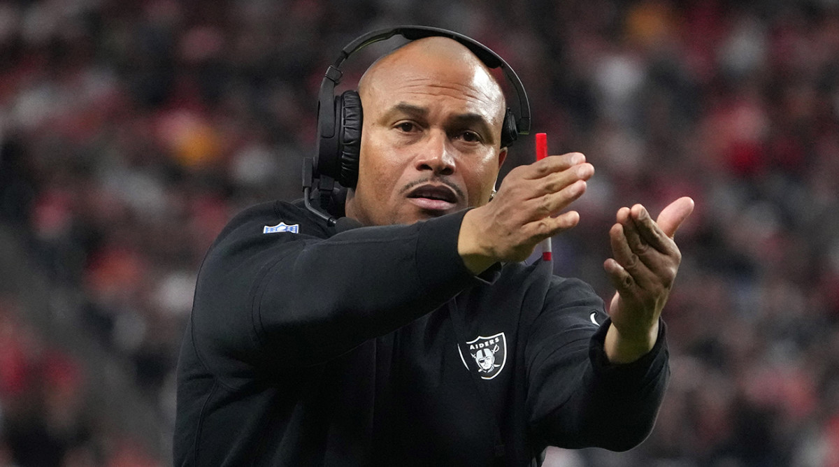 Raiders interim coach Antonio Pierce during the first half against the Chiefs at Allegiant Stadium.