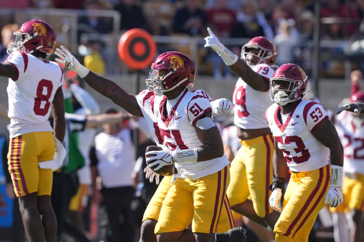 USC Football: Trojans Earn Late Commitment From 2024 Defensive End