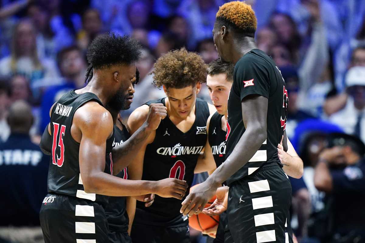 Cincinnati Bearcats Men's Basketball Head Coach Wes Miller Gives Latest Injury Update on CJ