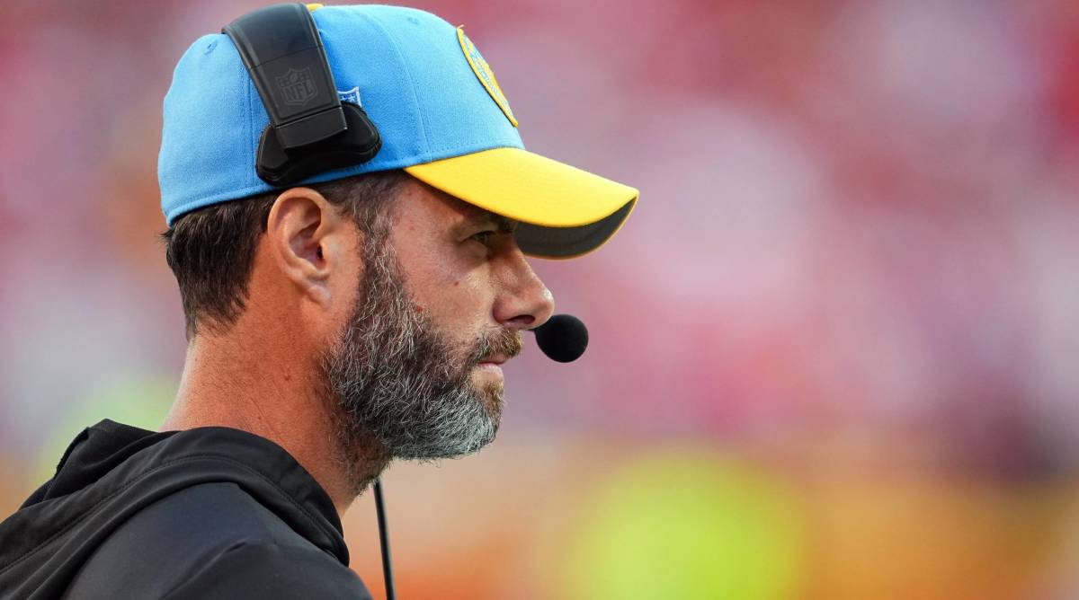 Chargers head coach Brandon Staley looks on while coaching in a game.