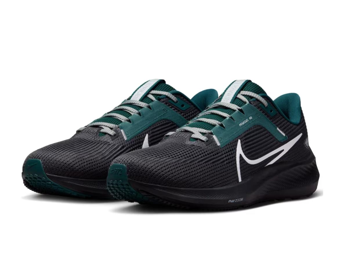 Philadelphia Eagles Nike Unisex Zoom Pegasus 40 Running Shoes - $139.99