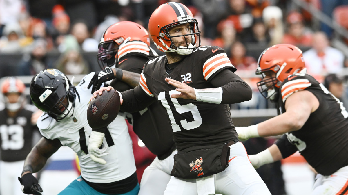 Cleveland Browns quarterback Joe Flacco.