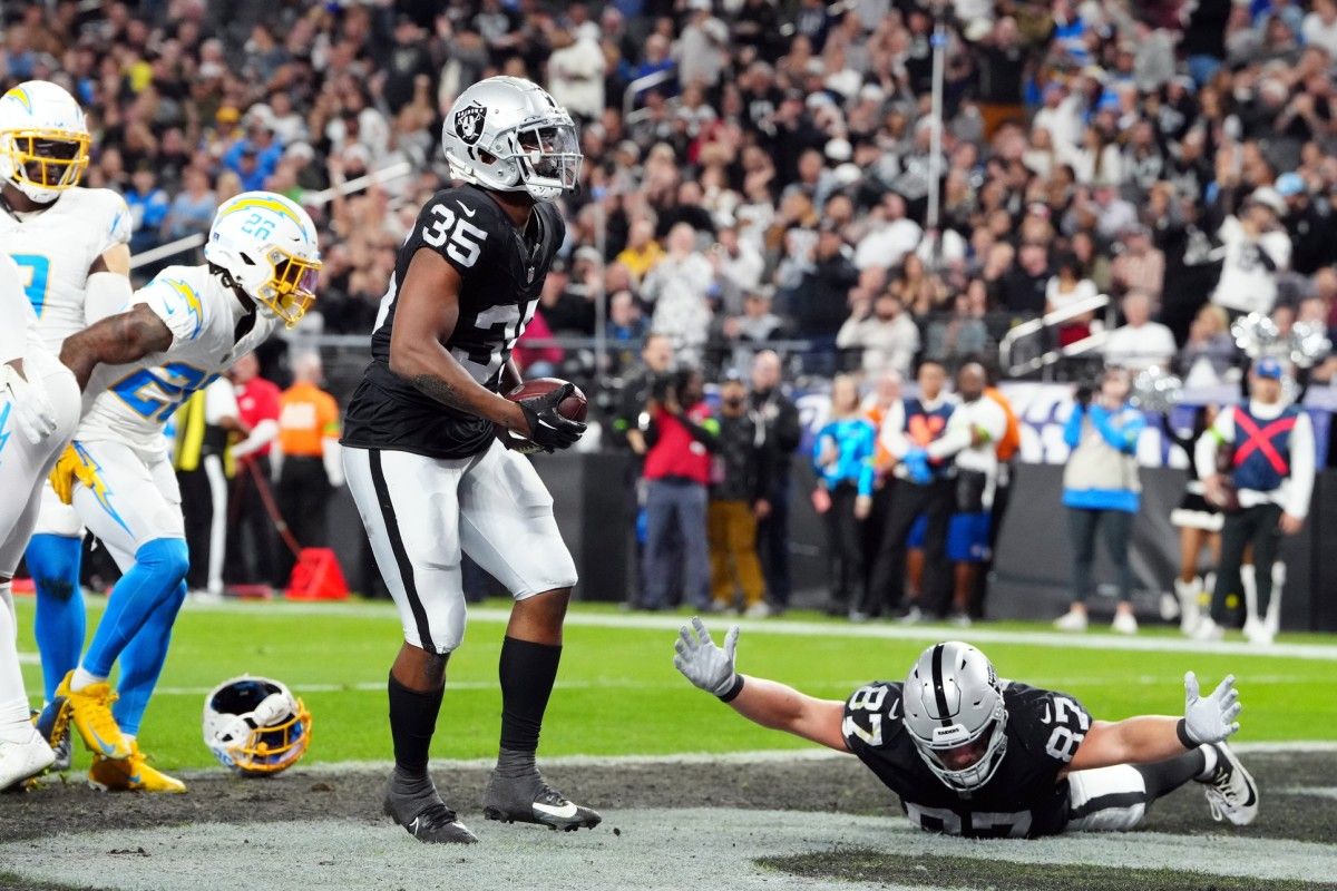 Las Vegas Raiders running back Zamir White scored his first career touchdown against the Los Angeles Chargers.