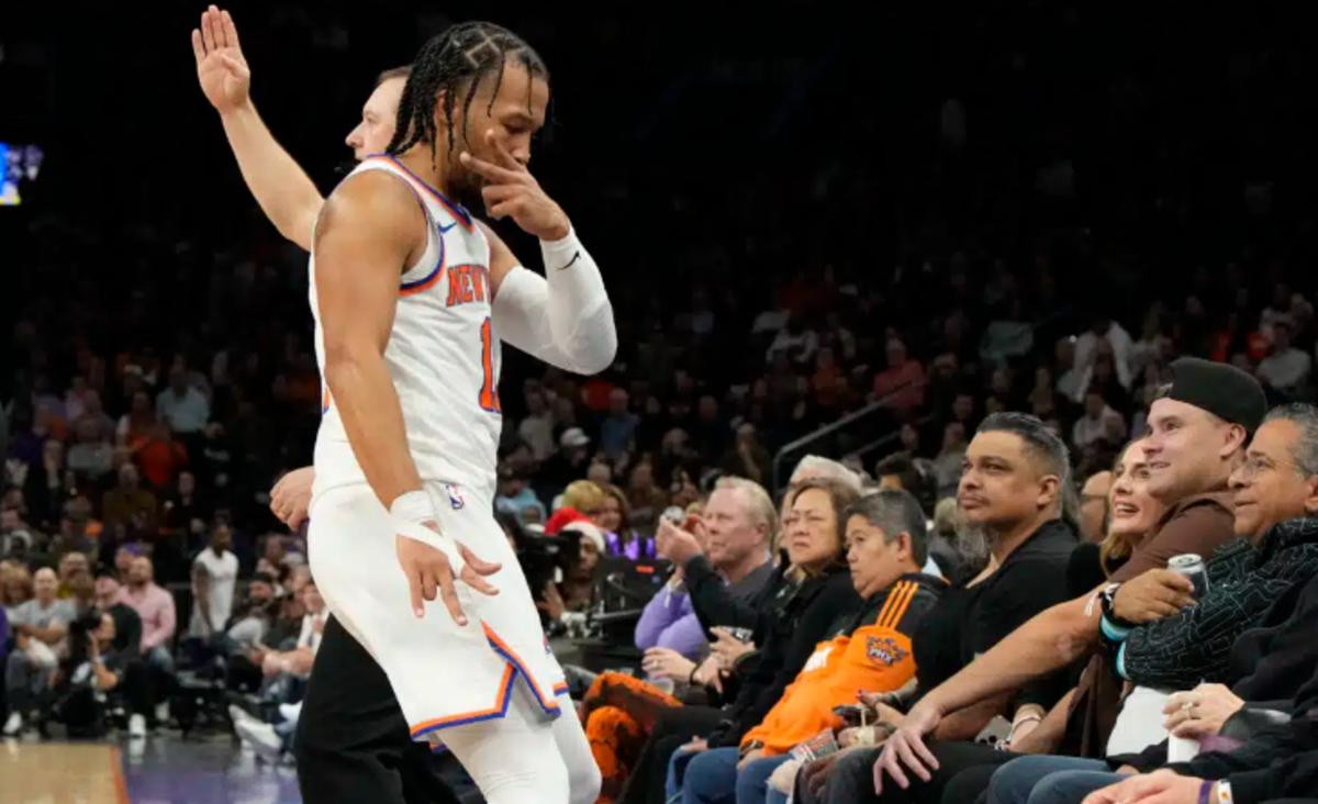 Five-Whoa! Jalen Brunson Reaches New York Knicks, NBA History With 50-Point  Game - Sports Illustrated New York Knicks News, Analysis and More