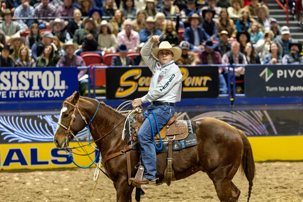 Riley b Clinches First TieDown Roping World Championship Sports Illustrated Rodeo Daily