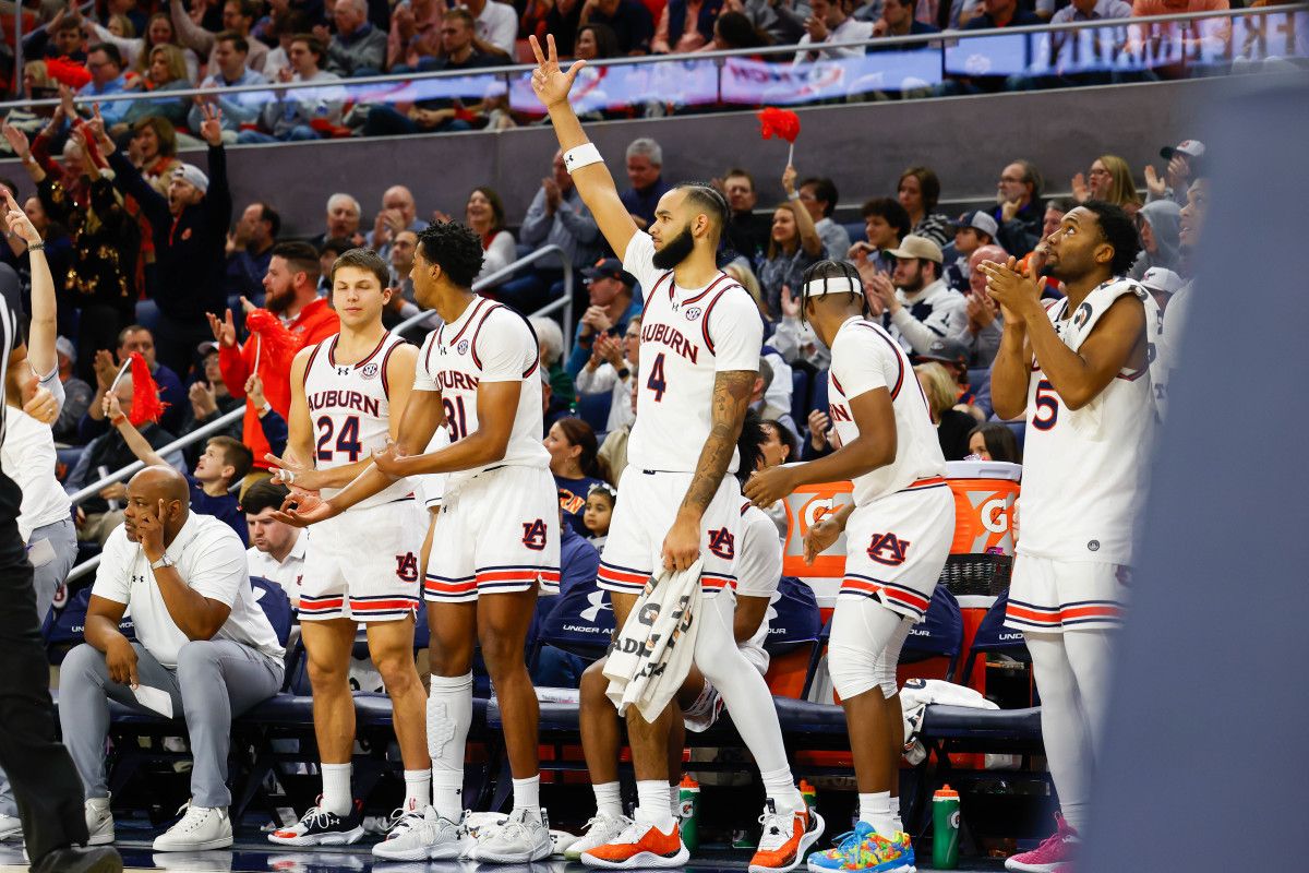 Auburn basketball bench