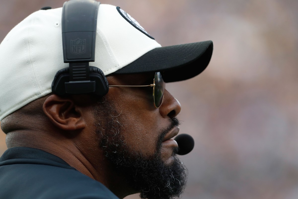 Steelers coach Mike Tomlin has been with the team for 17 years.