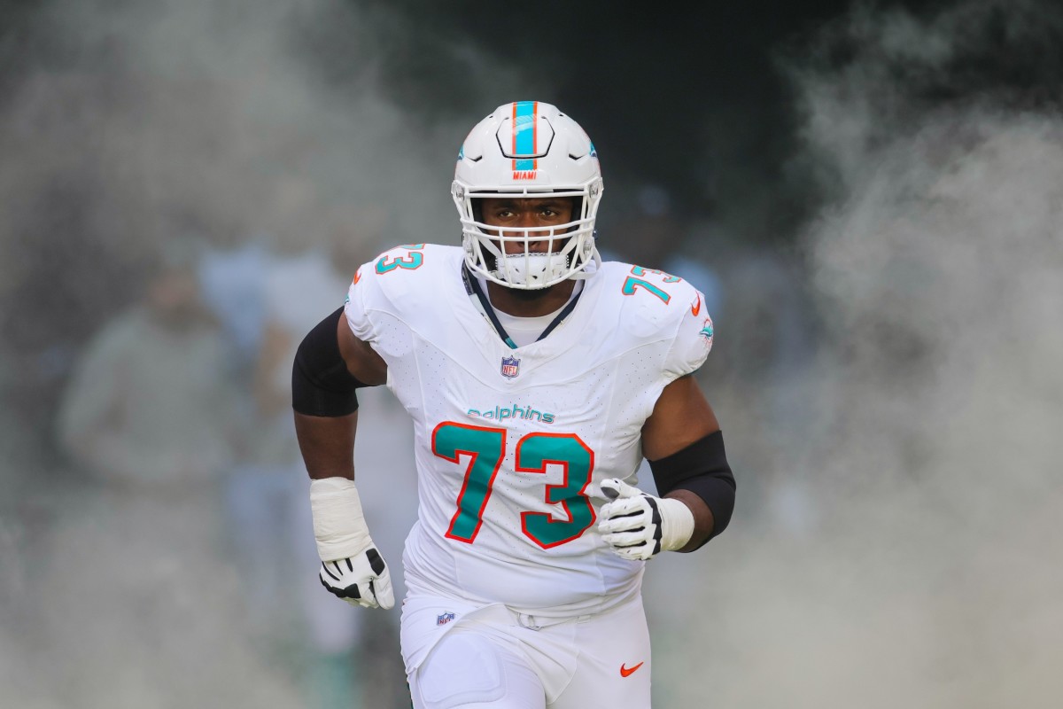 Dolphins' Austin Jackson confident he can handle right tackle duties