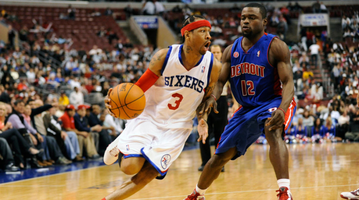 Iverson during the 76ers’ 90–86 loss to the Pistons on Dec. 9, 2009.