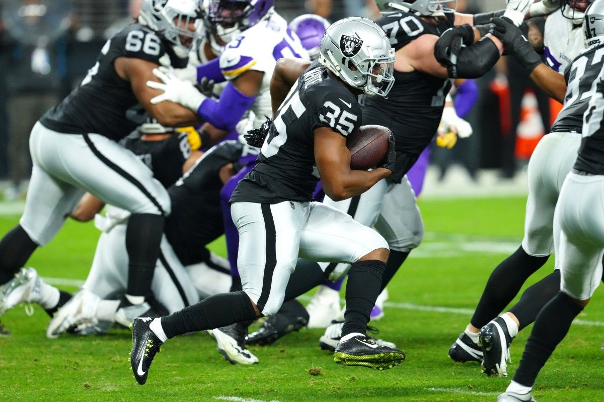 If Josh Jacobs leaves in free agency, the Las Vegas Raiders will have options at running back.