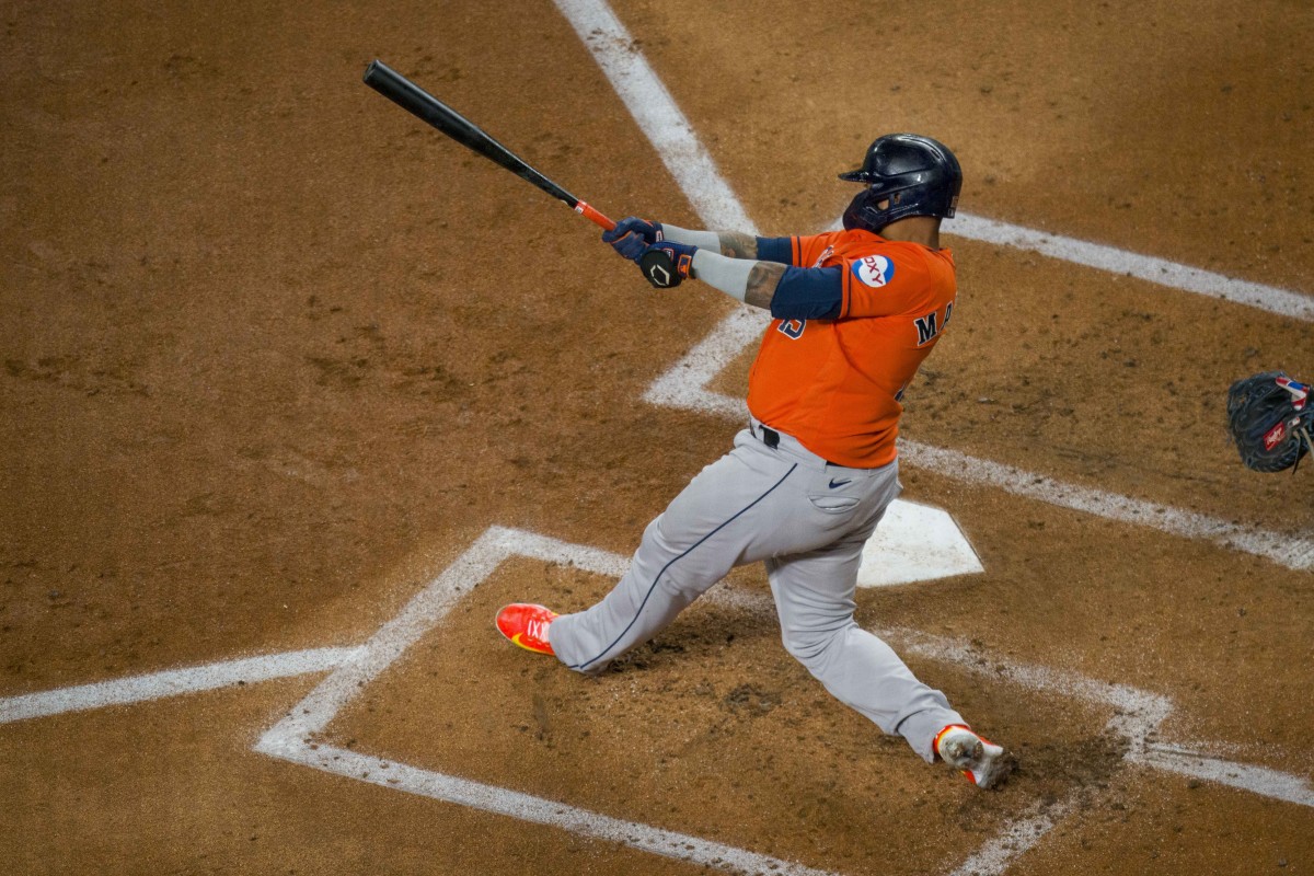 Chicago White Sox Ink Veteran Backstop to OneYear Deal with 2025