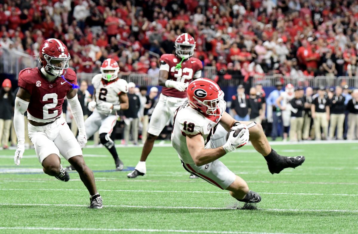 ATLANTA, GA — Georgia tight end Brock Bowers during the Georgia Bulldogs 27-24 loss to the Alabama Crimson Tide in the 2023 SEC Championship, played December 2nd at Mercedes-Benz Stadium. Photo credit Perry McIntyre/UGA Sports Communications.