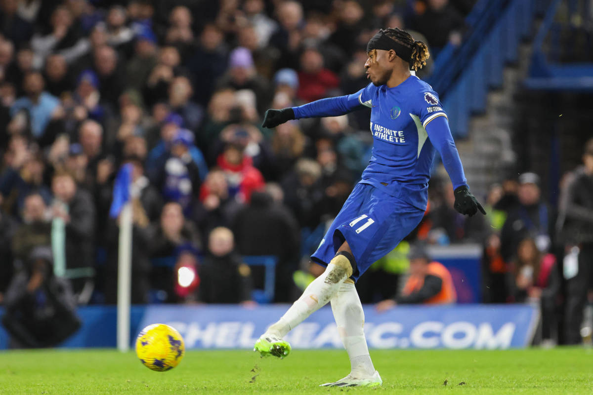 Noni Madueke pictured converting a penalty kick to score the winning goal for Chelsea in a 2-1 victory over Crystal Palace in December 2023
