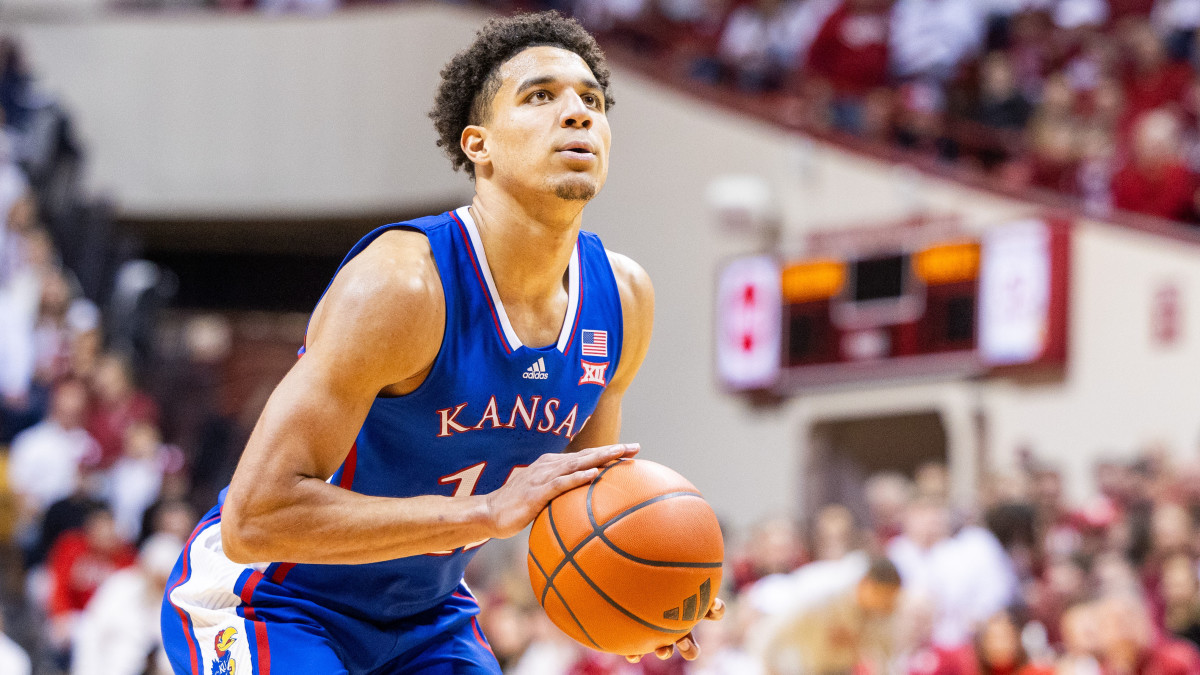  Kansas Jayhawks guard Kevin McCullar Jr. 