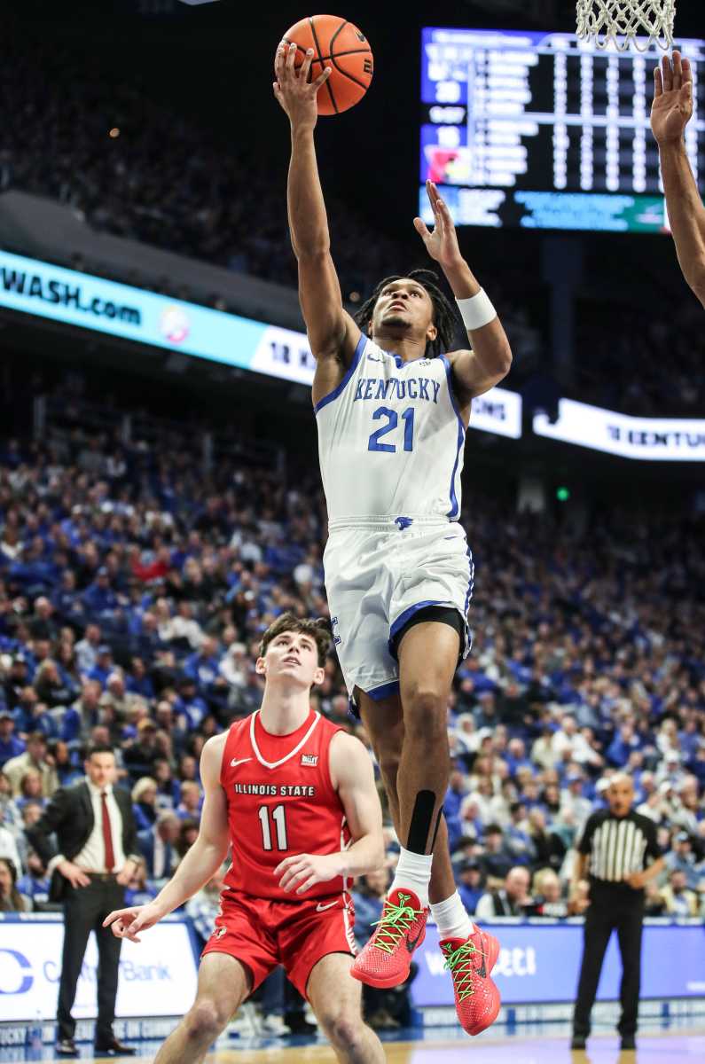 Kentucky Wildcats guard D.J. Wagner (21) scores two on this lay-up against Illinois State in the first half at Rupp Arena Friday night in Lexington, Ky. Dec. 29, 2023