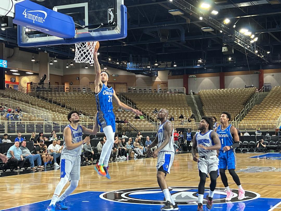 Former G League MVP Trevelin Queen (21) played significant minutes for the Orlando Magic in the team's latest game.
