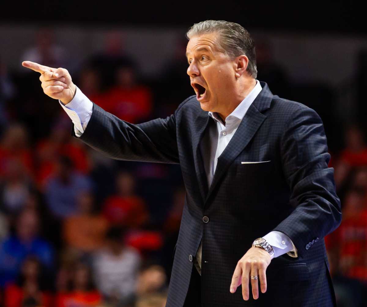 Kentucky Wildcats head coach John Calipari reacts from the sideline. The Florida men s basketball team hosted the Kentucky Wildcats at Exactech Arena at the Stephen C. O Connell Center in Gainesville, FL on Saturday, January 6, 2024 during the first half. [Doug Engle/Ocala Star Banner]