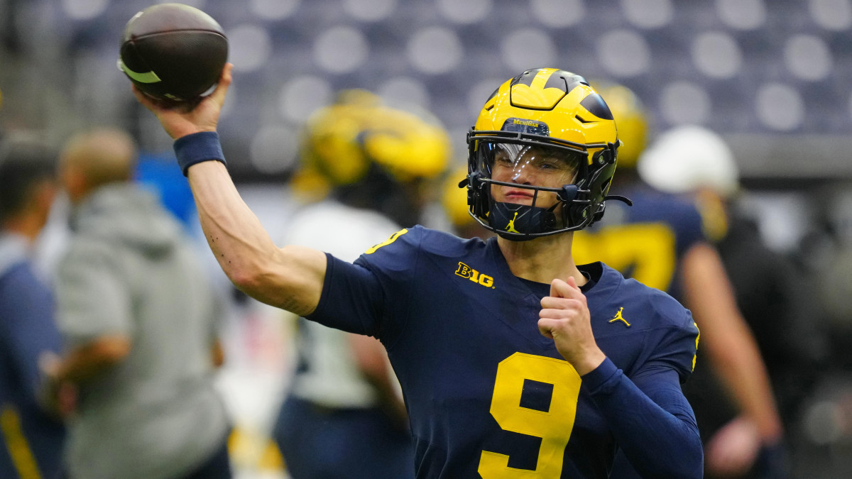 Michigan Wolverines quarterback J.J. McCarthy during a practice session before the national championship game.