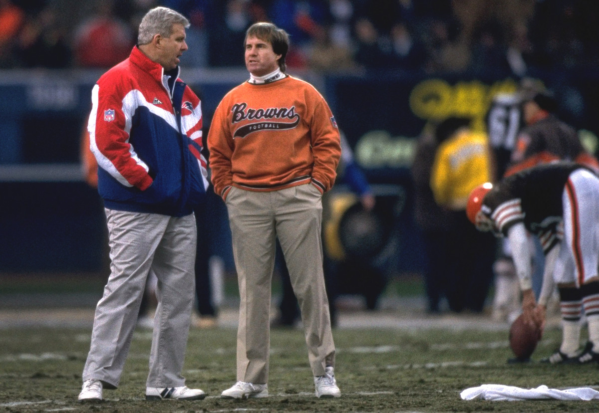 As head coach of the Browns, Bill Belichick chatted with then Patriots coach Bill Parcells.