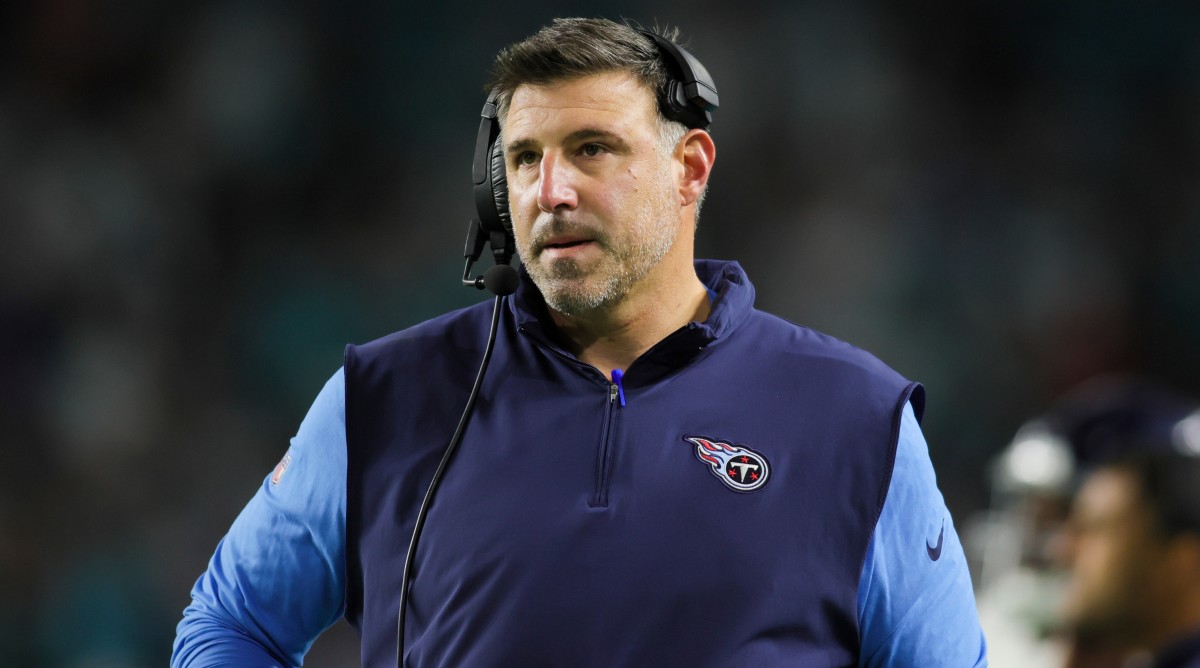 Tennessee Titans head coach Mike Vrabel looks on against the Miami Dolphins during the fourth quarter of a game.