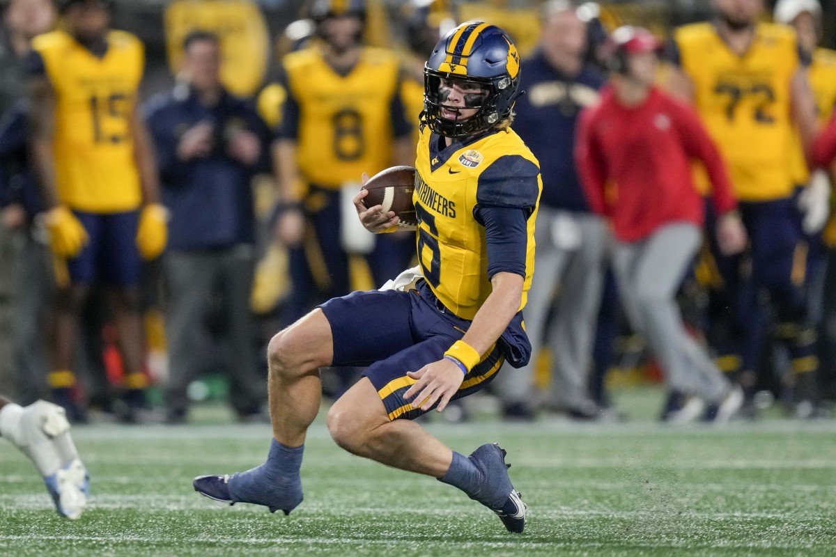 Garrett Greene Graded as One of the Top QBs in Power Five by PFF