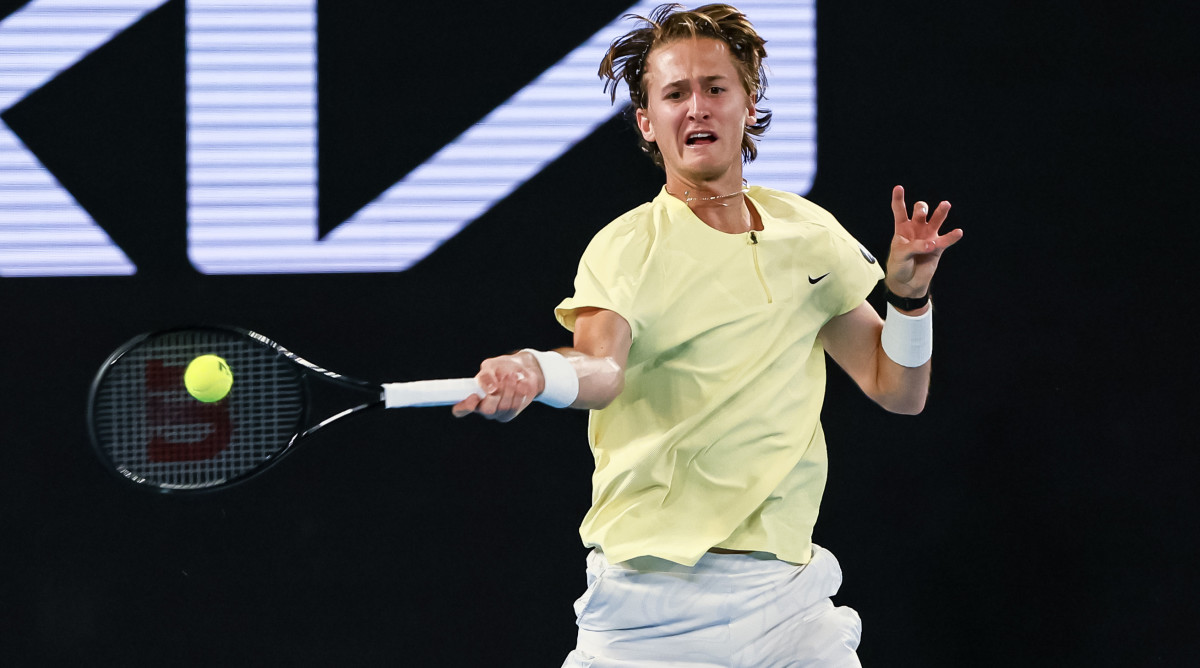 Sebastian Korda playing in the Australian Open.