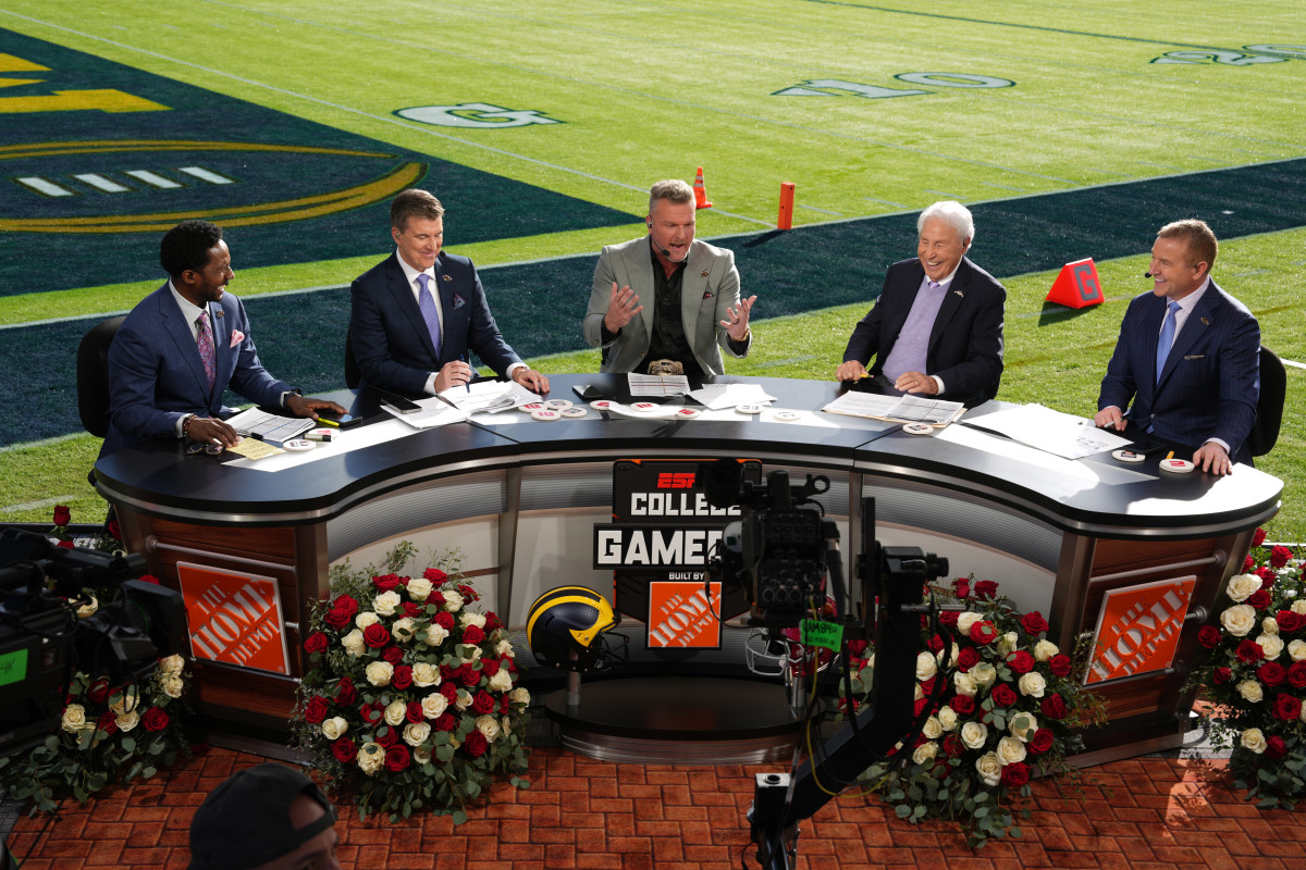 College GameDay before No. 1 Michigan's 27-20 win over No. 5 Alabama in the Rose Bowl on Jan. 1, 2024.