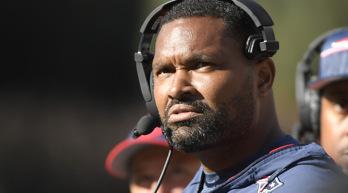 New England Patriots assistant coach Jerod Mayo looks on during his team’s game against the New Orleans Saints on Oct. 8, 2023.