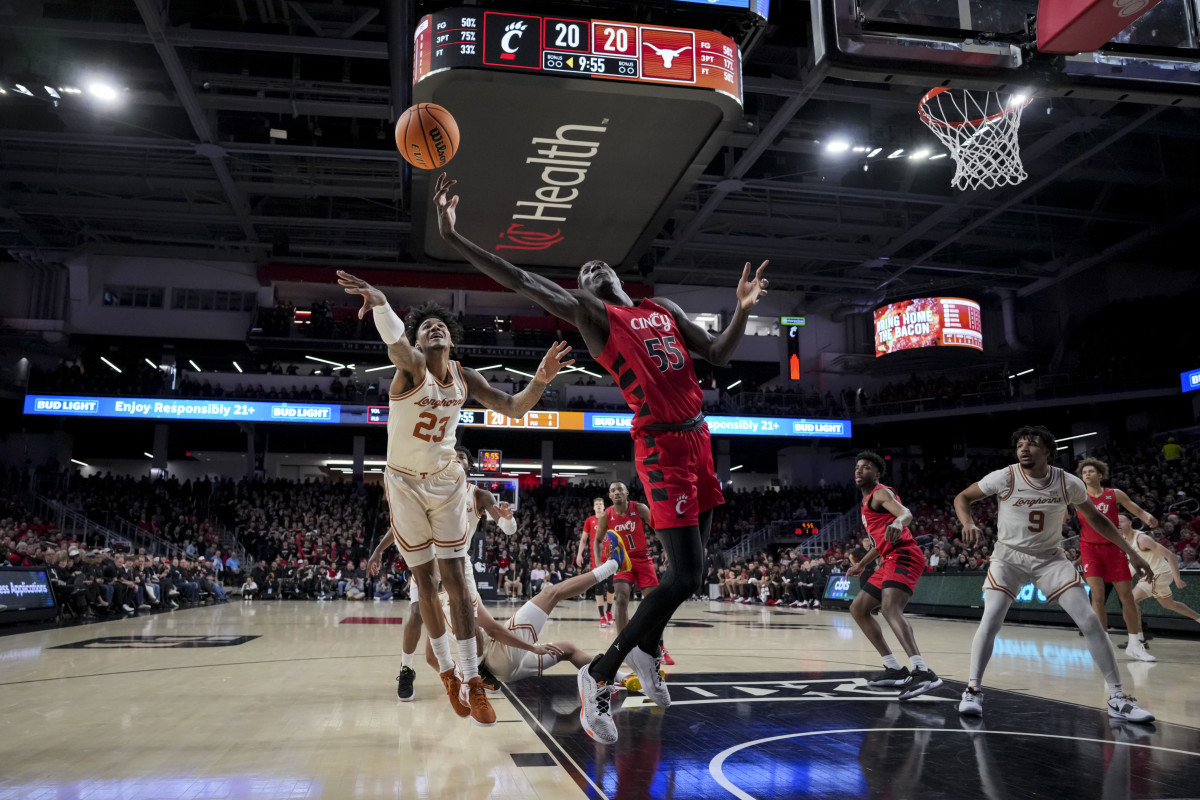 Report Cincinnati Bearcats Basketball Forward Aziz Bandaogo Missing Baylor Game Due to Injury