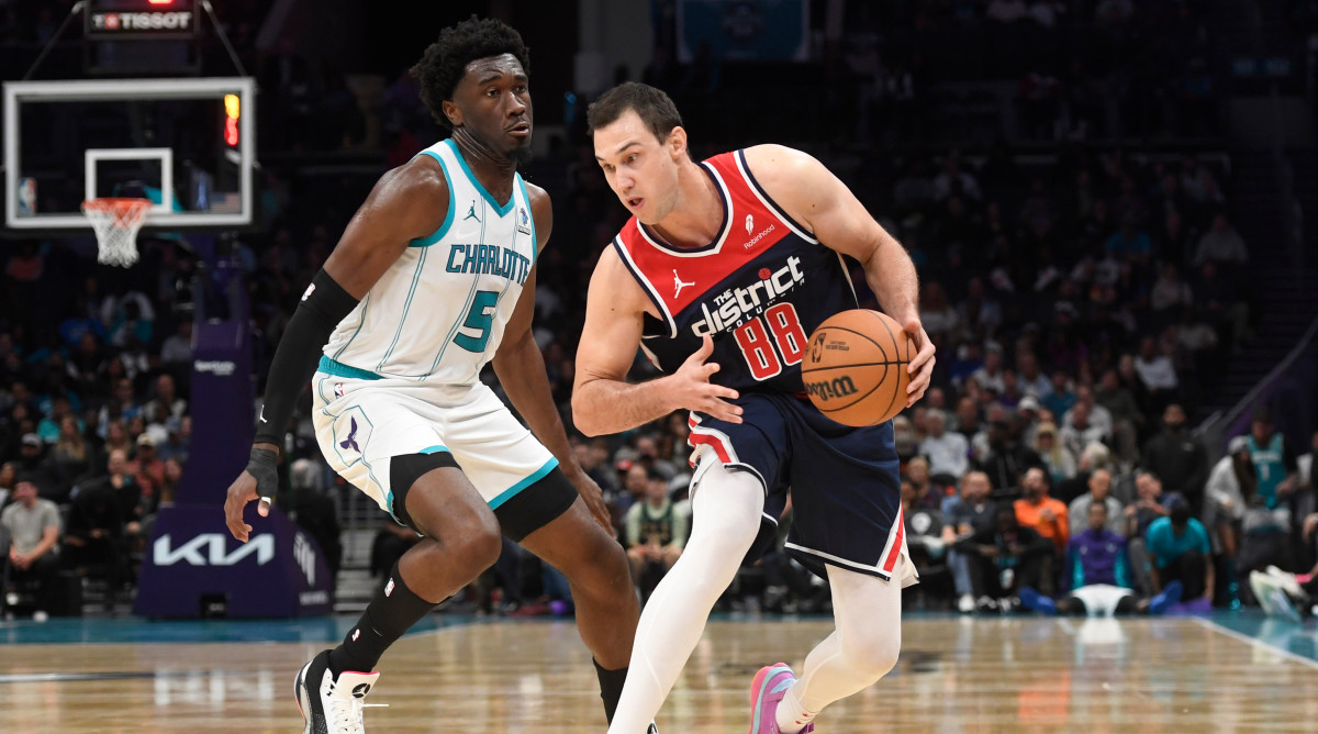 Danilo Gallinari was traded from the Washington Wizards to the Detroit Pistons.