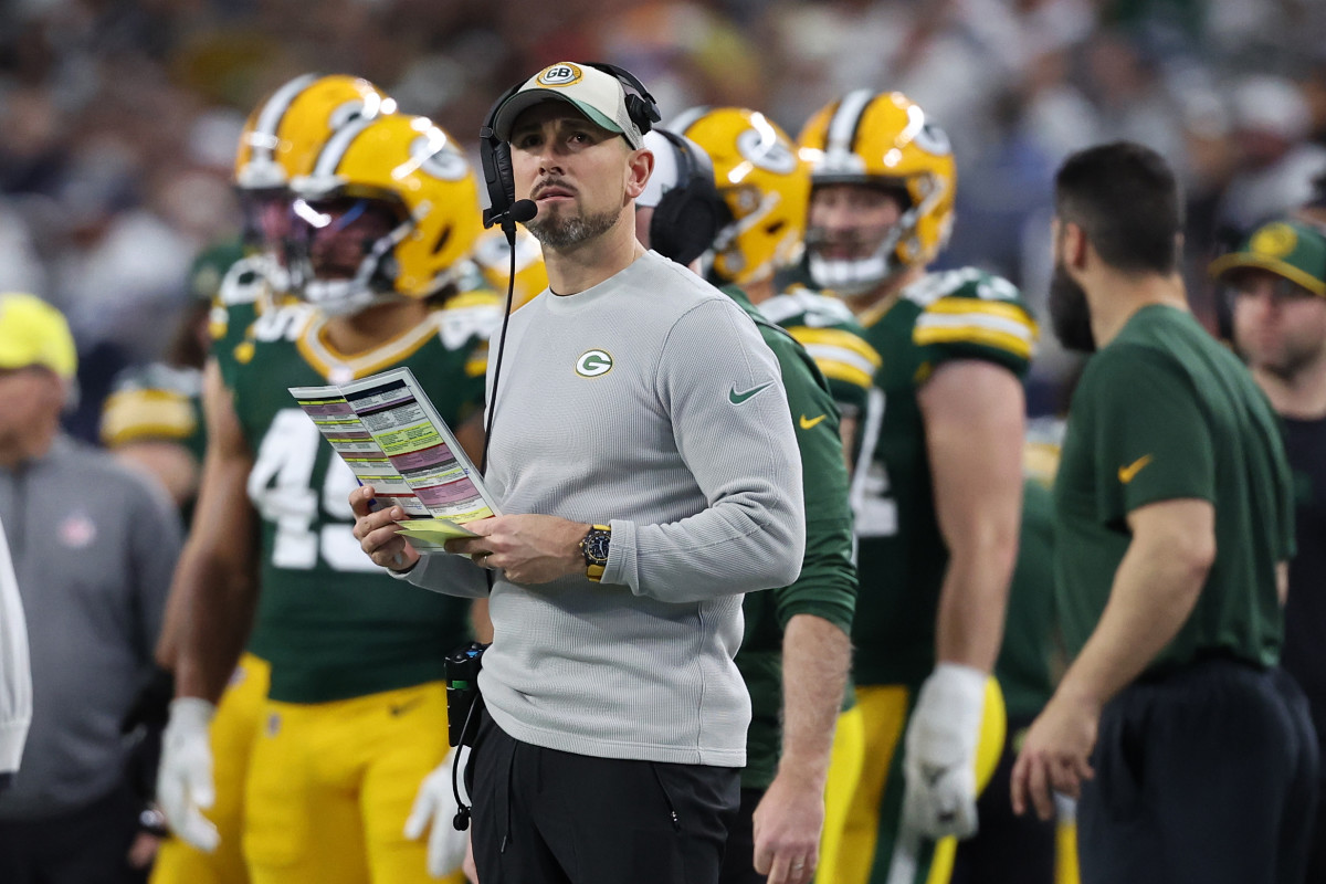 Matt LaFleur stands on the sideline